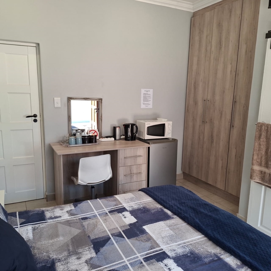 6 Bedroom Property for Sale in Kathu Northern Cape
